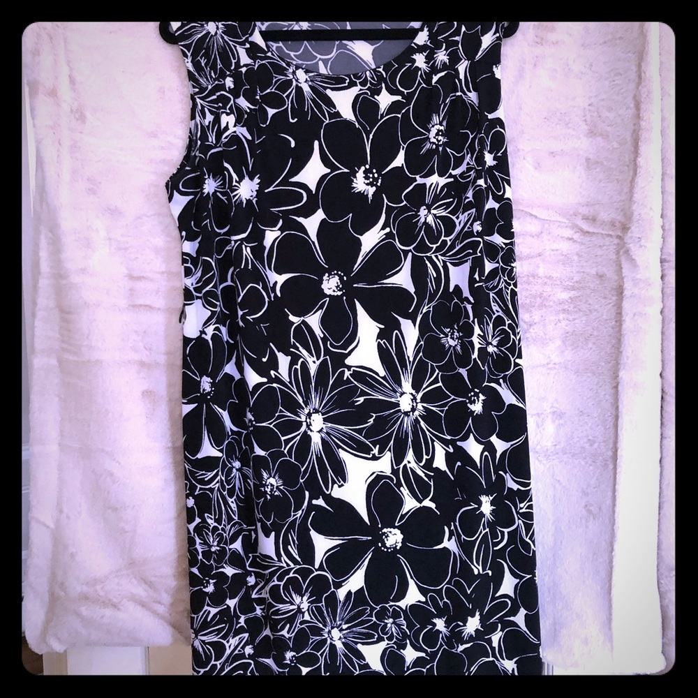 Floral Knee-Length Dress